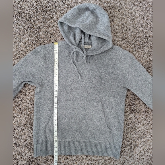 Everlane Gray Wool Cropped Hoodie - Picture 9 of 9